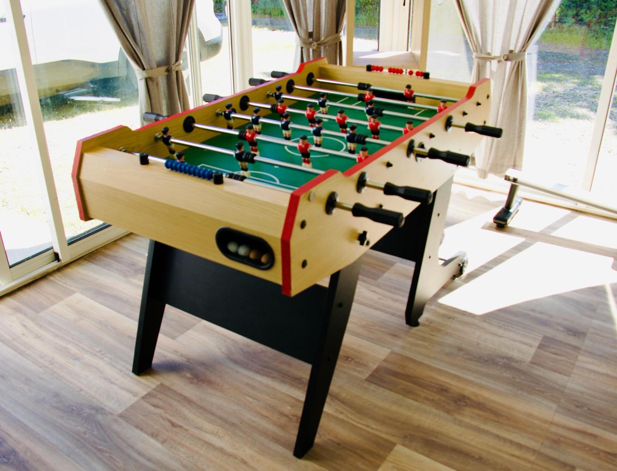Maison Cosy : Petanque, Baby-foot & Ping-pong !